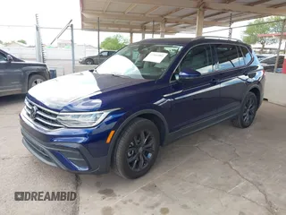 2024 Volkswagen Tiguan SE with VIN 3VVNB7AX0RM057508, listed as a IAAI auction lot 42816004 with 9,334 mi miles and . Bid and sale history available at DreamBid. Image 17.