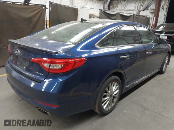 2015 Hyundai Sonata Limited with VIN 5NPE34AF4FH112271, listed as a IAAI auction lot 42077669 with 84,154 mi miles and . Bid and sale history available at carsss.com. Image 4.