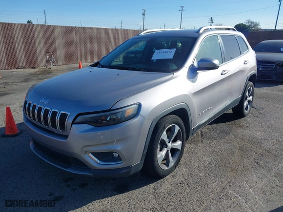 2019 Jeep Cherokee Limited with VIN 1C4PJLDB8KD403034, listed as a IAAI auction lot 41945078 with 69,615 mi miles. Bid and sale history available at carsss.com. Image 17.