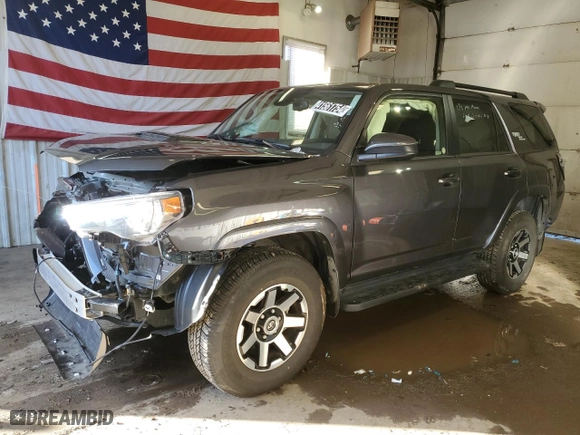 2023 Toyota 4Runner TRD Off Road with VIN JTEPU5JR4P6131030, listed as a Copart auction lot 41561754 with 19,810 mi miles and Clean Title. Bid and sale history available at carsss.com. Image 1.