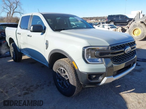2024 Ford Ranger XLT with VIN 1FTER4GH3RLE33483, listed as a IAAI auction lot 41254447 with 1,938 mi miles. Bid and sale history available at carsss.com. Image 1.