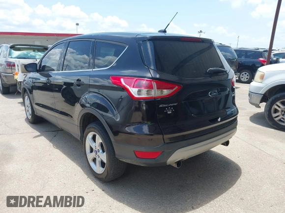 2013 Ford Escape SE z VIN 1FMCU0GX5DUD01376, wystawiony jako IAAI lot #42671948 z przebiegiem 200 724 mil mil oraz . Historia ofert i sprzedaży dostępna na DreamBid. Obrazek 3.