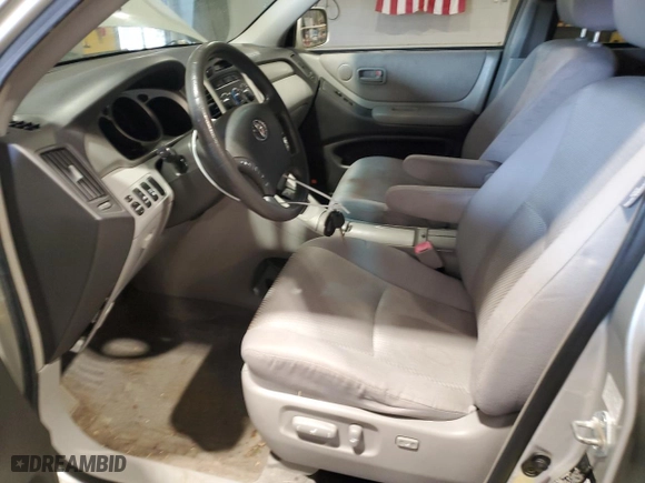 2006 Toyota Highlander Hybrid with VIN JTEEW21A560018506, listed as a Copart auction lot 53947695 with 218,026 mi miles and Clean Title. Bid and sale history available at carsss.com. Image 7.