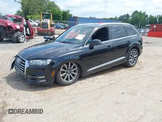 2017 Audi Q7 Premium Plus z VIN WA1LHAF7XHD040259, wystawiony jako IAAI lot #42286217 z przebiegiem 141 030 mil mil oraz . Historia ofert i sprzedaży dostępna na DreamBid. Obrazek 2.