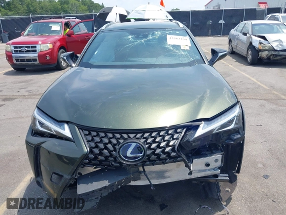 2020 Lexus UX 250h with VIN JTHX9JBH8L2033882, listed as a IAAI auction lot 42562160 with 62,848 mi miles and . Bid and sale history available at DreamBid. Image 13.