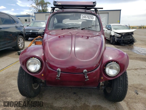 1971 Volkswagen Beetle with VIN 1112101750, listed as a Copart auction lot 54676293 with 850,328 mi miles and Salvage Title. Bid and sale history available at DreamBid. Image 5.