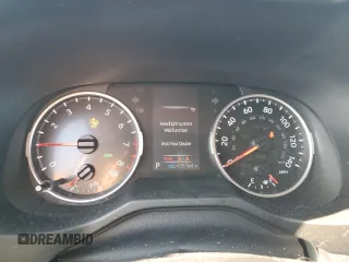 2020 Toyota RAV4 XLE z VIN 2T3P1RFV4LW118426, wystawiony jako Copart lot #63057915 z przebiegiem 115 164 mil mil oraz Szkoda całkowita • Salvage title. Historia ofert i sprzedaży dostępna na DreamBid. Obrazek 9.