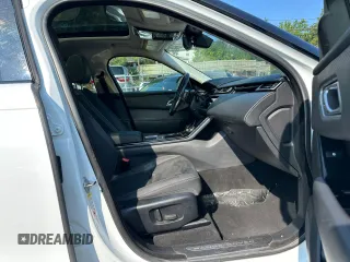 2019 Land Rover Range Rover Velar z VIN SALYA2EX8KA216069, wystawiony jako Copart lot #60791875 z przebiegiem 60 814 mil mil oraz Czysty tytuł • Clean title. Historia ofert i sprzedaży dostępna na DreamBid. Obrazek 6.