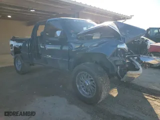 2001 Chevrolet Silverado 1500 LT with VIN 1GCEK19T31Z134727, listed as a Copart auction lot 46587895 with 285,020 mi miles and Salvage Title. Bid and sale history available at carsss.com. Image 4.