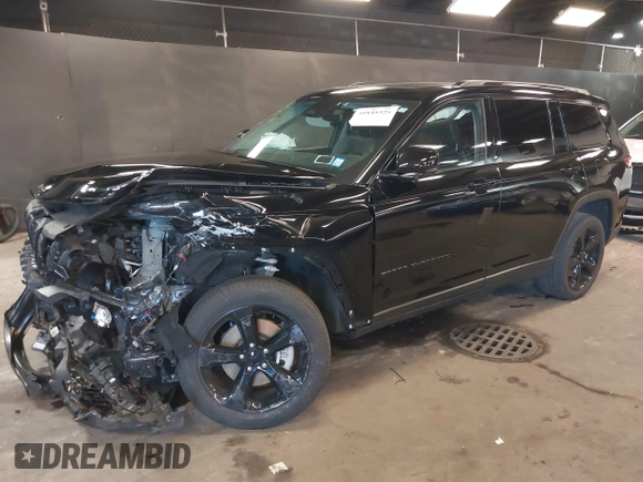 2023 Jeep Grand Cherokee Limited with VIN 1C4RJKBG1P8729145, listed as a IAAI auction lot 41845325 with 28,512 mi miles and . Bid and sale history available at DreamBid. Image 18.