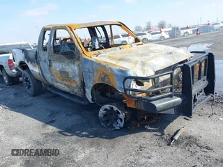 2000 Ford Super Duty F-250 XL with VIN 1FTNX21F3YED70759, listed as a IAAI auction lot 41571539 with 1 mi miles. Bid and sale history available at carsss.com. Image 1.