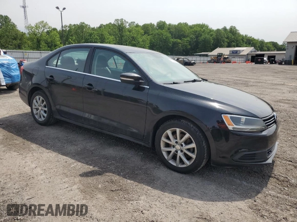 2013 Volkswagen Jetta SE with VIN 3VWDP7AJ8DM360632, listed as a Copart auction lot 57238425 with 133,972 mi miles and Salvage title. Bid and sale history available at DreamBid. Image 4.