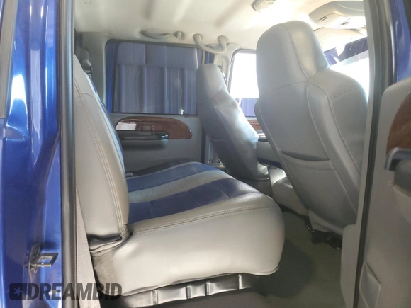 2003 Ford F-250 XL with VIN 1FTNW21P23EB54762, listed as a Copart auction lot 44457745 with 114,799 mi miles and Clean title. Bid and sale history available at DreamBid. Image 10.