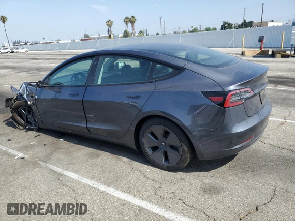 2023 Tesla Model 3 z VIN 5YJ3E1EA2PF680355, wystawiony jako Copart lot #60760225 z przebiegiem 17 270 mil mil oraz Szkoda całkowita • Salvage title. Historia ofert i sprzedaży dostępna na DreamBid. Obrazek 2.