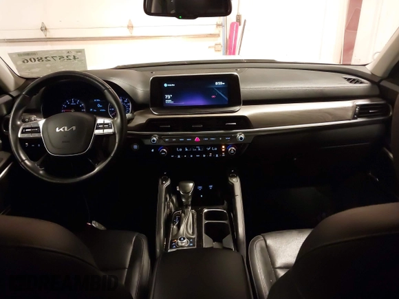 2022 Kia Telluride EX z VIN 5XYP3DHC2NG201167, wystawiony jako IAAI lot #42572806 z przebiegiem 67 409 mil mil oraz . Historia ofert i sprzedaży dostępna na DreamBid. Obrazek 20.