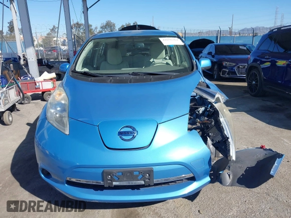 2011 Nissan LEAF SL-e with VIN JN1AZ0CP5BT007243, listed as a IAAI auction lot 41656364 with 36,042 mi miles. Bid and sale history available at carsss.com. Image 12.