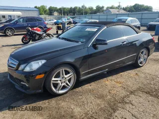 2011 Mercedes-Benz E 550 with VIN WDDKK7CF6BF061998, listed as a Copart auction lot 61369345 with 58,629 mi miles and Salvage title. Bid and sale history available at DreamBid. Image 1.