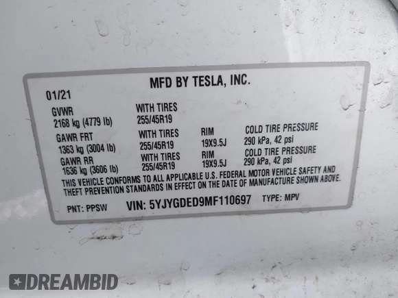 2021 Tesla Model Y Standard Range with VIN 5YJYGDED9MF110697, listed as a IAAI auction lot 41707730 with Not Provided miles and . Bid and sale history available at carsss.com. Image 9.