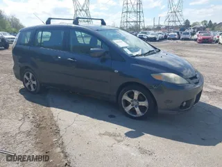2006 Mazda Mazda5 Sport with VIN JM1CR293460105113, listed as a IAAI auction lot 42035735 with 140,325 mi miles. Bid and sale history available at carsss.com. Image 1.