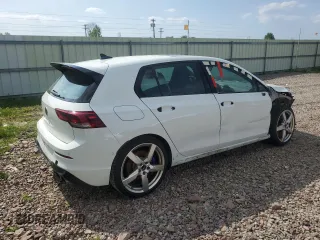 2023 Volkswagen Golf z VIN WVWEB7CD4PW137201, wystawiony jako Copart lot #54785204 z przebiegiem 24 120 mil mil oraz Szkoda całkowita • Salvage title. Historia ofert i sprzedaży dostępna na DreamBid. Obrazek 3.