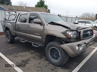 2011 Toyota Tacoma with VIN 3TMMU4FN8BM027687, listed as a IAAI auction lot 41213163 with 221,166 mi miles and . Bid and sale history available at DreamBid. Image 1.