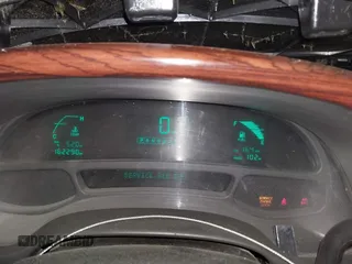 2004 Cadillac DeVille z VIN 1G6KD54Y04U119341, wystawiony jako IAAI lot #42193664 z przebiegiem 162 290 mil mil oraz . Historia ofert i sprzedaży dostępna na DreamBid. Obrazek 7.