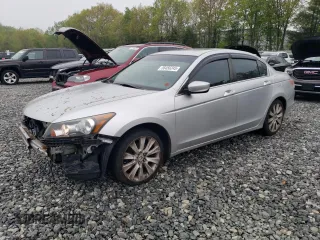 2008 Honda Accord EX-L z VIN 1HGCP26808A073538, wystawiony jako Copart lot #56456245 z przebiegiem 192 489 mil mil oraz Czysty tytuł • Clean title. Historia ofert i sprzedaży dostępna na DreamBid. Obrazek 1.