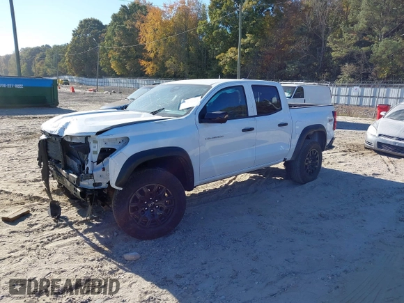 2023 Chevrolet Colorado 4WD Trail Boss with VIN 1GCPTEEK9P1245719, listed as a IAAI auction lot 40695339 with Not Provided miles. Bid and sale history available at carsss.com. Image 16.