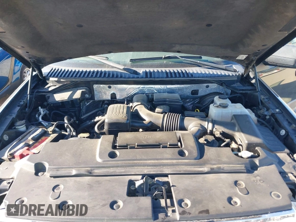 2012 Ford Expedition XLT with VIN 1FMJU1H58CEF24224, listed as a IAAI auction lot 42027523 with 187,764 mi miles and . Bid and sale history available at DreamBid. Image 10.