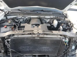 2017 GMC Sierra 1500 Denali z VIN 3GTU2PEJ3HG473081, wystawiony jako Copart lot #78945404 z przebiegiem 137 797 mil mil oraz Szkoda całkowita • Salvage title. Historia ofert i sprzedaży dostępna na DreamBid. Obrazek 11.