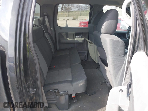 2007 Ford F-150 XLT with VIN 1FTPW14V47KA71466, listed as a IAAI auction lot 41996518 with 225,384 mi miles. Bid and sale history available at carsss.com. Image 8.