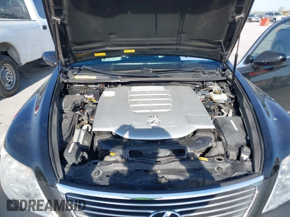 2009 Lexus LS 460 with VIN JTHCL46F495003778, listed as a IAAI auction lot 42111546 with Not Provided miles and . Bid and sale history available at DreamBid. Image 10.
