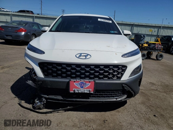 2022 Hyundai Kona SE with VIN KM8K2CAB4NU764272, listed as a Copart auction lot 52388265 with 76,218 mi miles and Salvage Title. Bid and sale history available at DreamBid. Image 5.