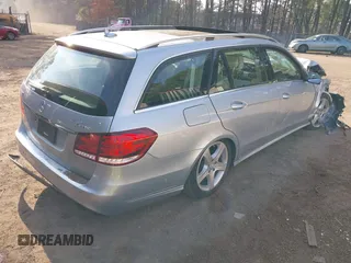 2016 Mercedes-Benz E-Class E 350 Luxury with VIN WDDHH8JB9GB233941, listed as a IAAI auction lot 41184353 with 79,303 mi miles. Bid and sale history available at carsss.com. Image 4.