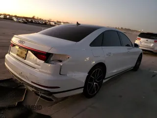 2020 Audi A8 L with VIN WAU8EAF83LN003891, listed as a Copart auction lot 81360214 with 29,068 mi miles and Clean Title. Bid and sale history available at carsss.com. Image 3.