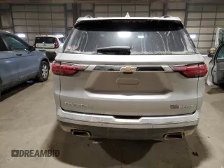 2022 Chevrolet Traverse Premier z VIN 1GNEVKKW7NJ157876, wystawiony jako Copart lot #88683885 z przebiegiem 28 459 mil mil oraz Szkoda całkowita • Salvage title. Historia ofert i sprzedaży dostępna na DreamBid. Obrazek 6.