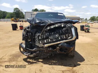2012 Ford F-250 XL z VIN 1FT7W2BT4CEB21475, wystawiony jako Copart lot #55452145 z przebiegiem 262 087 mil mil oraz Szkoda całkowita • Salvage title. Historia ofert i sprzedaży dostępna na DreamBid. Obrazek 5.
