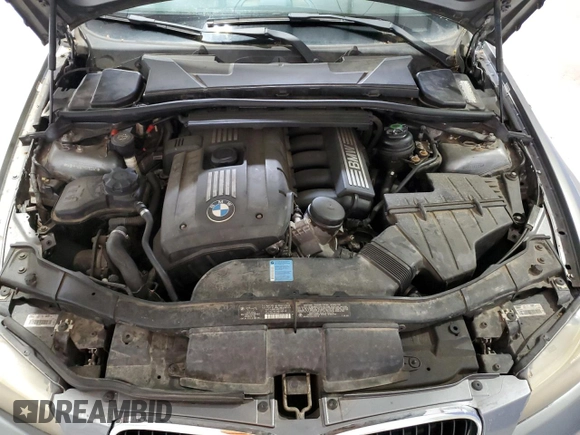 2010 BMW 3 Series 328i z VIN WBAPH5G51ANM69962, wystawiony jako Copart lot #54676555 z przebiegiem 173 498 mil mil oraz Czysty tytuł • Clean title. Historia ofert i sprzedaży dostępna na DreamBid. Obrazek 11.