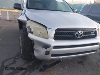 2008 Toyota RAV4 with VIN JTMBK33V386032106, listed as a IAAI auction lot 41725960 with 232,724 mi miles. Bid and sale history available at carsss.com. Image 6.