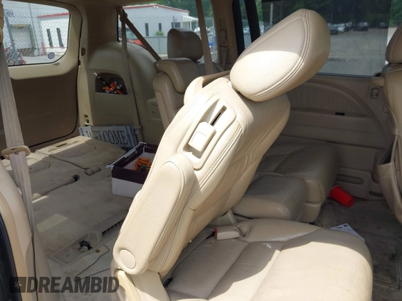 2005 Honda Odyssey EX-L with VIN 5FNRL38775B085512, listed as a IAAI auction lot 42128261 with Not Provided miles and . Bid and sale history available at DreamBid. Image 8.