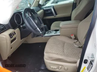 2013 Toyota 4Runner SR5 z VIN JTEZU5JR4D5057487, wystawiony jako Copart lot #51703755 z przebiegiem 119 883 mil mil oraz Szkoda całkowita • Salvage title. Historia ofert i sprzedaży dostępna na DreamBid. Obrazek 7.