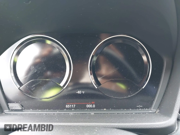 2019 BMW X2 sDrive28i z VIN WBXYJ3C51KEP77367, wystawiony jako IAAI lot #41984890 z przebiegiem 65 117 mil mil oraz . Historia ofert i sprzedaży dostępna na DreamBid. Obrazek 7.