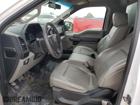 2016 Ford F-150 XL with VIN 1FTMF1CF2GKE19259, listed as a Copart auction lot 43024345 with 206,131 mi miles and Clean Title. Bid and sale history available at carsss.com. Image 7.