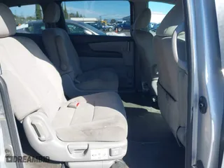 2013 Honda Odyssey LX with VIN 5FNRL5H2XDB065141, listed as a IAAI auction lot 41712328 with 174,020 mi miles. Bid and sale history available at carsss.com. Image 8.