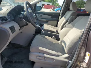 2015 Honda Odyssey LX с VIN 5FNRL5H22FB012047, выставлен на аукционе Copart как лот 60325275 с пробегом 139 511 миль миль и Чистый • Clean title. История ставок и продаж доступна на DreamBid. Изображение 7.