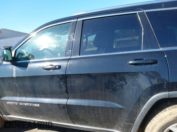 2017 Jeep Grand Cherokee Altitude z VIN 1C4RJFAG5HC802153, wystawiony jako IAAI lot #41651165 z przebiegiem 93 337 mil mil oraz . Historia ofert i sprzedaży dostępna na DreamBid. Obrazek 14.