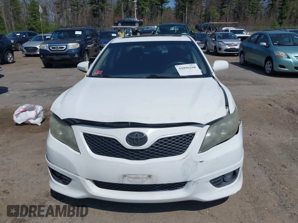 2011 Toyota Camry LE z VIN 4T1BF3EK0BU592218, wystawiony jako IAAI lot #42096268 z przebiegiem 121 132 mil mil oraz . Historia ofert i sprzedaży dostępna na DreamBid. Obrazek 14.