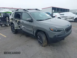 2019 Jeep Cherokee Latitude with VIN 1C4PJMCX3KD448868, listed as a IAAI auction lot 42372229 with 51,921 mi miles and . Bid and sale history available at DreamBid. Image 1.
