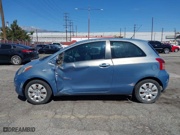2008 Toyota Yaris with VIN JTDJT923085205341, listed as a IAAI auction lot 41762601 with 218,299 mi miles. Bid and sale history available at carsss.com. Image 14.