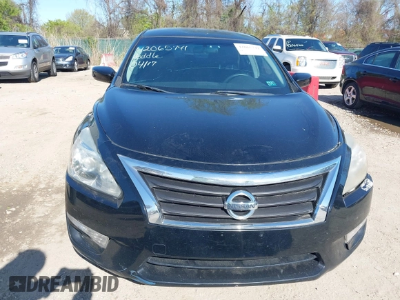 2013 Nissan Altima 2.5 S with VIN 1N4AL3AP2DN466231, listed as a IAAI auction lot 42065741 with 138,511 mi miles. Bid and sale history available at carsss.com. Image 6.